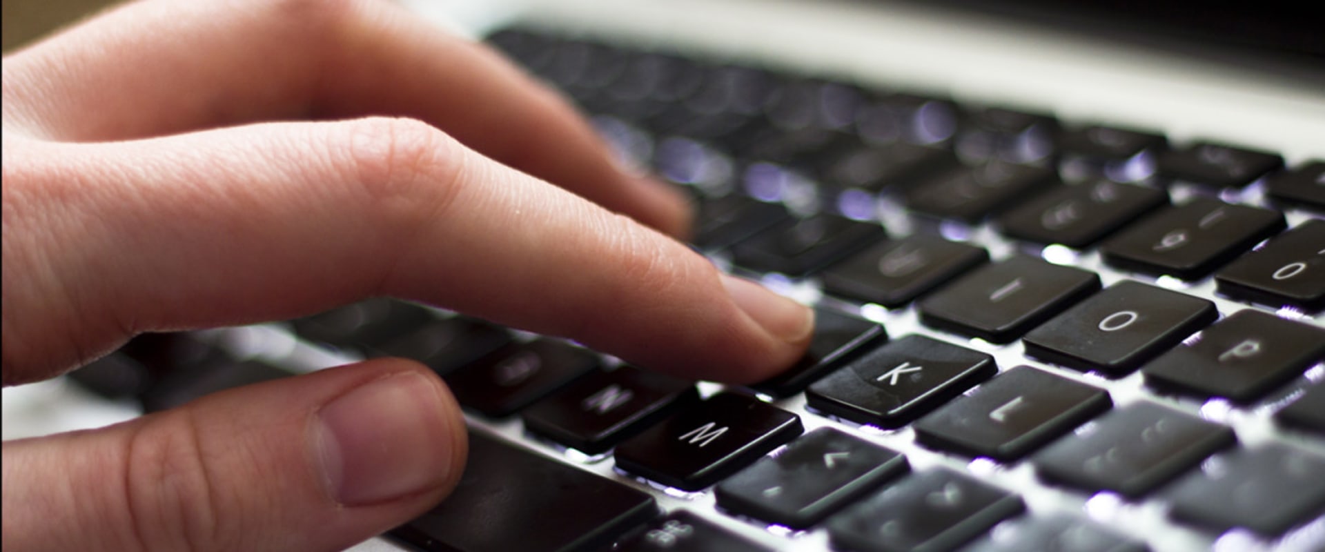 Which academic writing accounts are easy to open?