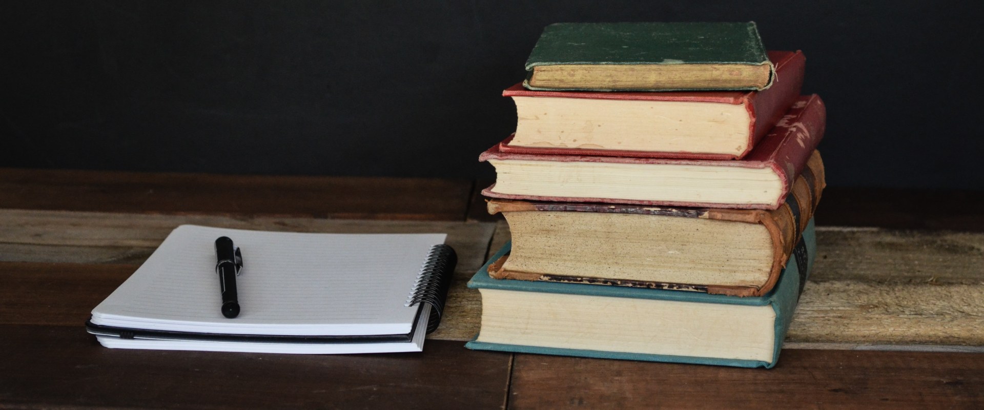 What makes academic writing academic?